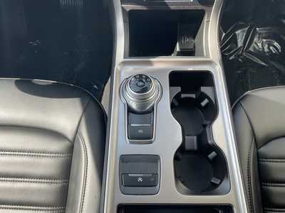 2023 Ford Edge, $25999. Photo 12
