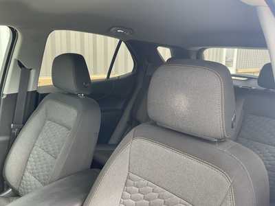 2020 Chevrolet Equinox, $20499. Photo 9
