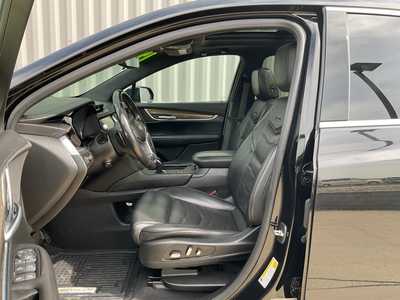 2019 Cadillac XT5, $23399. Photo 8