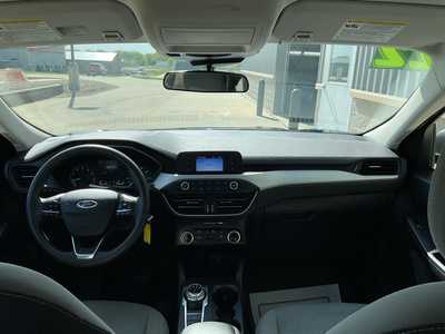 2022 Ford Escape, $19999. Photo 10