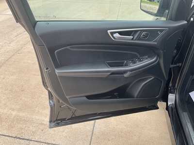2024 Ford Edge, $37560. Photo 7