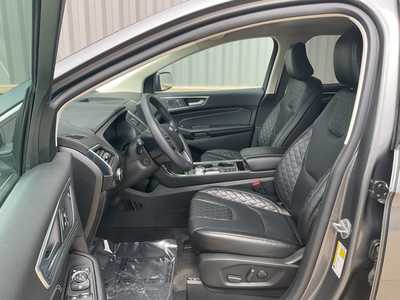 2024 Ford Edge, $39900. Photo 8
