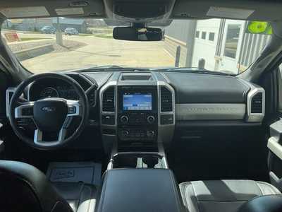 2018 Ford F250 Crew Cab, $51999. Photo 11