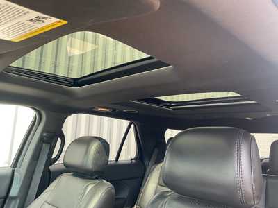2014 Ford Explorer, $12999. Photo 10