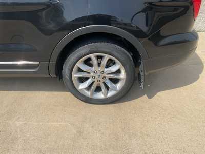 2014 Ford Explorer, $12999. Photo 6