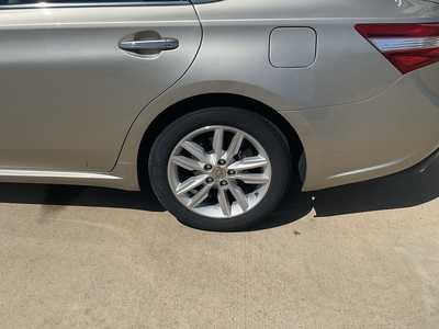 2014 Toyota Avalon, $13999. Photo 6