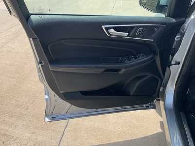 2022 Ford Edge, $24999. Photo 7