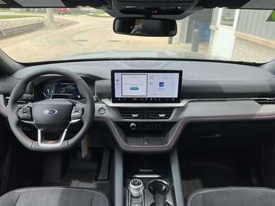 2025 Ford Explorer, $57274. Photo 11