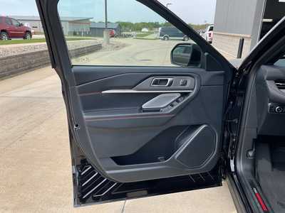 2025 Ford Explorer, $57274. Photo 7