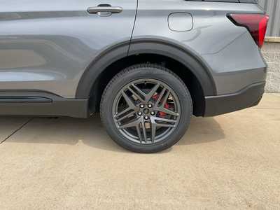2025 Ford Explorer, $57274. Photo 6