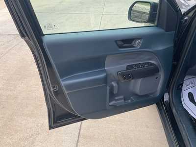 2024 Ford Maverick, $35990. Photo 7