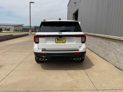 2025 Ford Explorer, $57998. Photo 5