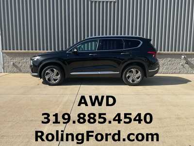 2022 Hyundai Santa Fe, $21699. Photo 2