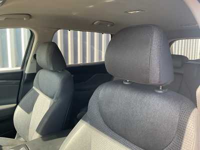 2022 Hyundai Santa Fe, $21699. Photo 9