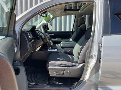 2021 Toyota Tundra Crew Cab, $48950. Photo 8