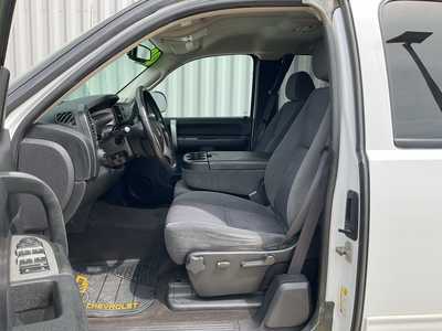 2009 Chevrolet 1500 Ext Cab, $9950. Photo 8