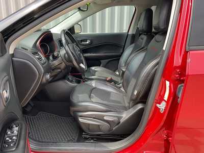 2020 Jeep Compass, $17999. Photo 8