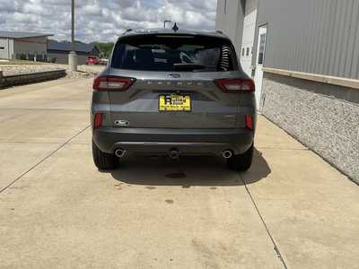 2025 Ford Escape, $37712. Photo 5
