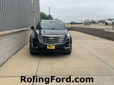 2017 Cadillac XT5, $18850. Photo 4