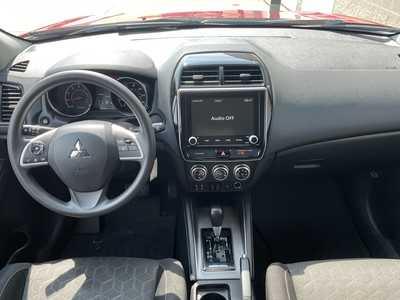 2020 Mitsubishi Outlander, $14999. Photo 10
