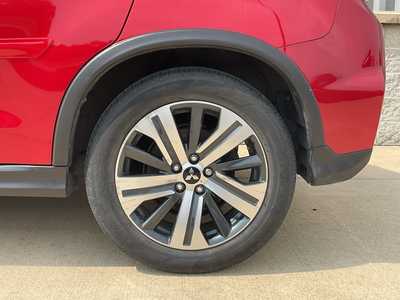 2020 Mitsubishi Outlander, $14999. Photo 6