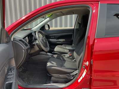 2020 Mitsubishi Outlander, $14999. Photo 8