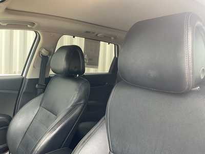 2016 Kia Sorento, $. Photo 8