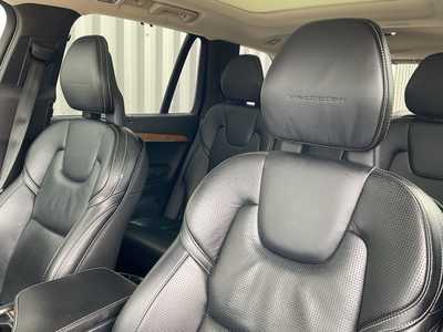 2018 Volvo XC90, $17999. Photo 9