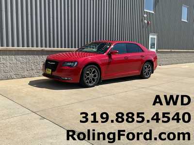 2017 Chrysler 300, $17588. Photo 1