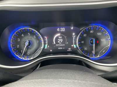 2022 Chrysler Pacifica, $. Photo 12