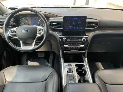 2022 Ford Explorer, $31949. Photo 9