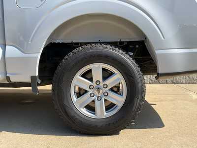 2022 Ford F150 Crew Cab, $36599. Photo 6