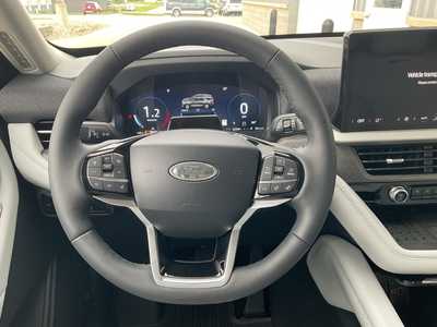 2025 Ford Explorer, $58743. Photo 12