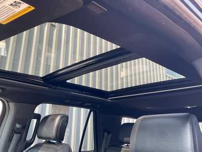 2020 Ford Expedition, $37950. Photo 10