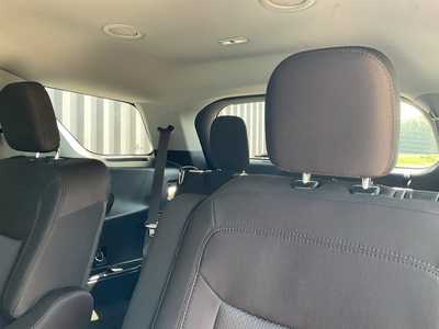 2022 Ford Explorer, $30950. Photo 12