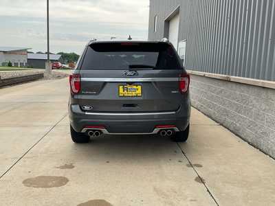 2019 Ford Explorer, $27999. Photo 5