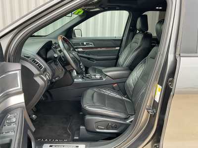2019 Ford Explorer, $27999. Photo 9