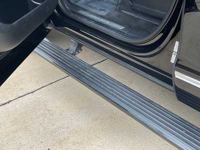 2020 Lincoln Navigator, $42586. Photo 8
