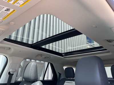 2025 Ford Explorer, $48348. Photo 11
