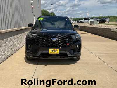 2025 Ford Explorer, $58838. Photo 4