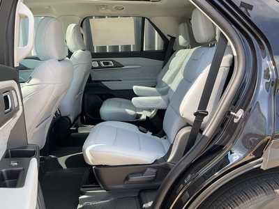 2025 Ford Explorer, $58978. Photo 12
