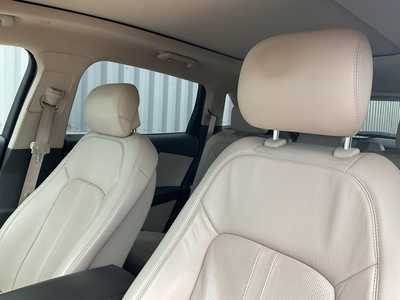 2019 Lincoln Nautilus, $19599. Photo 10