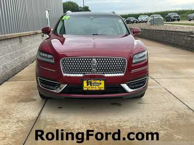 2019 Lincoln Nautilus, $19599. Photo 4