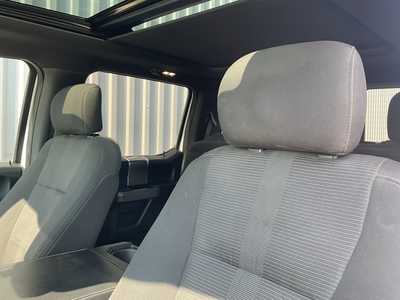 2017 Ford F150 Crew Cab, $. Photo 9