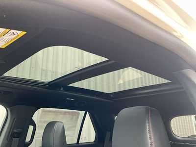 2025 Ford Explorer, $59203. Photo 10