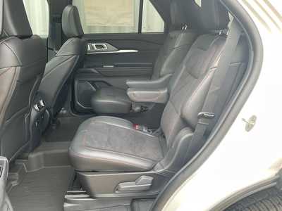 2025 Ford Explorer, $59203. Photo 11