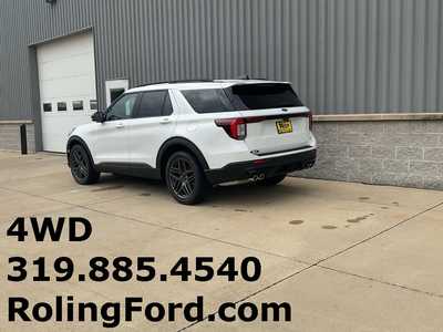 2025 Ford Explorer, $59203. Photo 3
