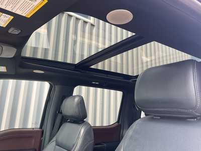 2021 Ford F150 Crew Cab, $37999. Photo 12