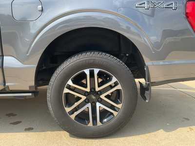 2021 Ford F150 Crew Cab, $37999. Photo 6