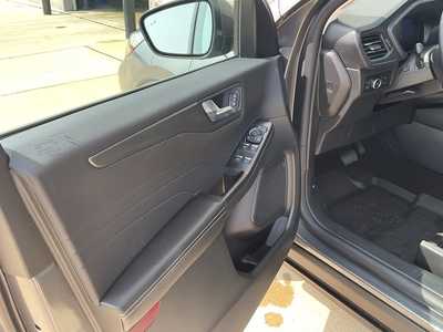 2025 Ford Escape, $31166. Photo 7